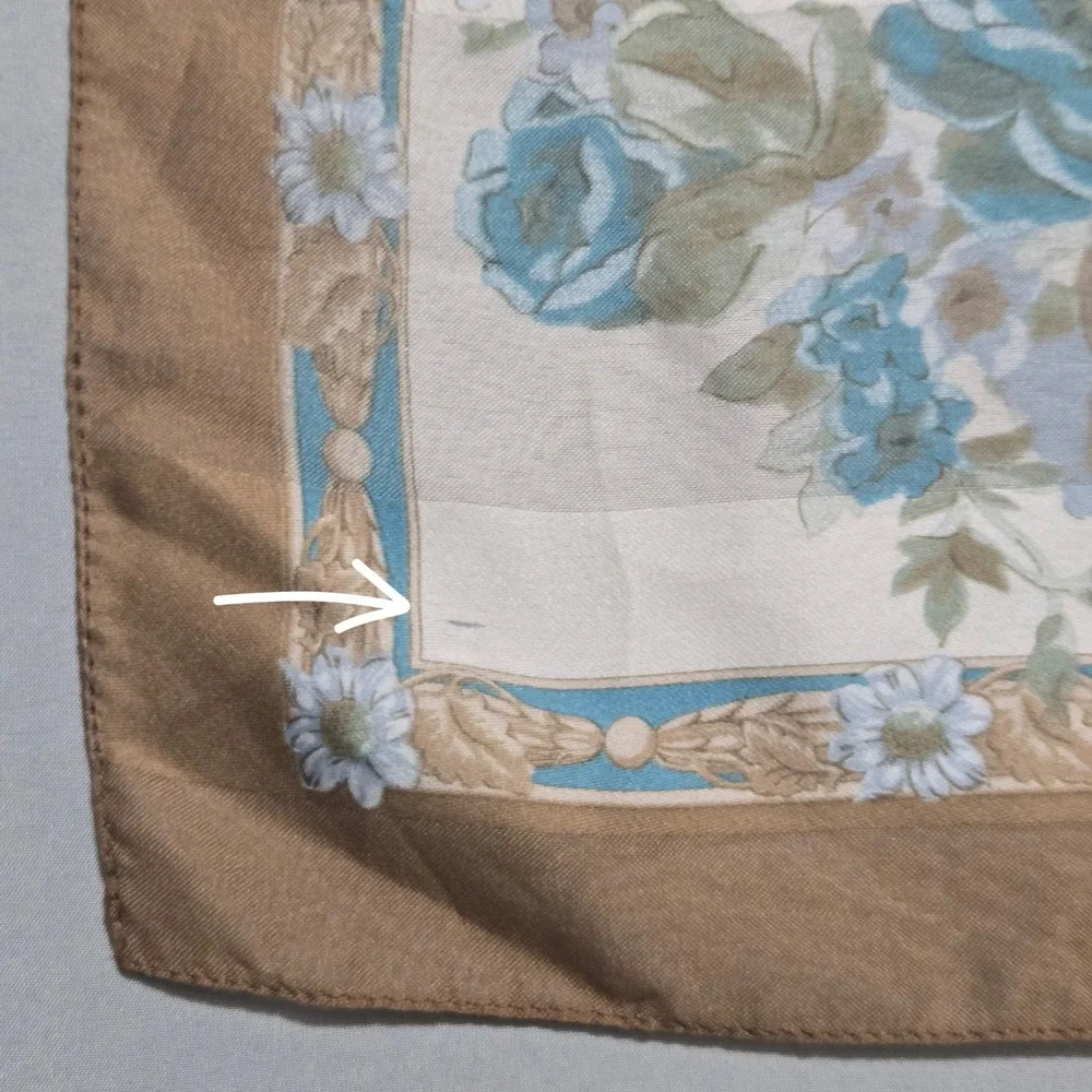 Berkshire Floral Scarf Blue Brown Roses Damask Earth Tones Italy Polyester 30x31